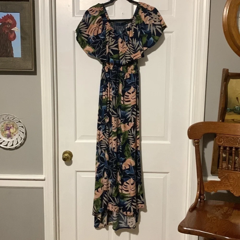 100% viscose navy with peach Monstera leaves maxi dress size small - Picture 6 of 9